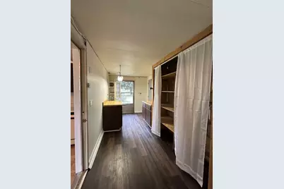637 W Main Street, Genoa, IL 60135 - Photo 2