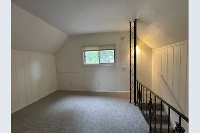 637 W Main Street, Genoa, IL 60135 - Photo 10