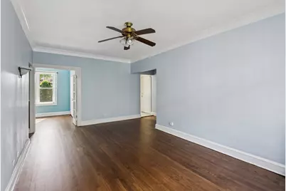 717 Reba Place #2N, Evanston, IL 60202 - Photo 6
