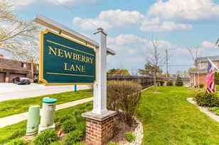 2390 N Newberry Ln, Palatine, IL 60074 - Photo 20