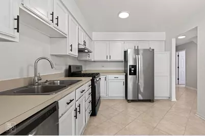 1008 Rockport Drive #1008, Carol Stream, IL 60188 - Photo 4