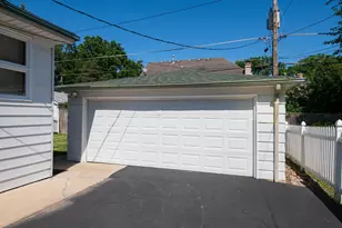 2435 Wood St, River Grove, IL 60171 - Photo 16