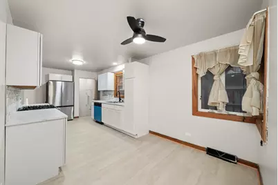 12809 S May Street, Calumet Park, IL 60827 - Photo 8
