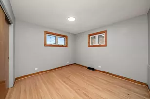 12809 S May St, Calumet Park, IL 60827 - Photo 6
