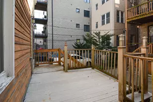 870 W Buckingham Pl, Chicago, IL 60657 - Photo 20