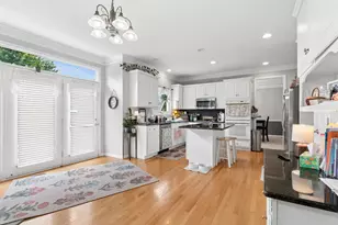 3744 Highknob Cir, Naperville, IL 60564 - Photo 6