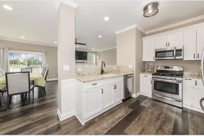 1920 Golden Gate Lane #1920, Naperville, IL 60563 - Photo 10