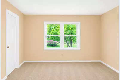 140 Copperwood Drive, Buffalo Grove, IL 60089 - Photo 28