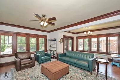 10516 S Seeley Avenue, Chicago, IL 60643 - Photo 4