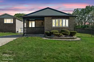 4317 182nd Pl, Country Club Hills, IL 60478 - Photo 4