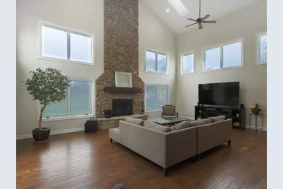 4308 Birch Drive, Gurnee, IL 60031 - Photo 10