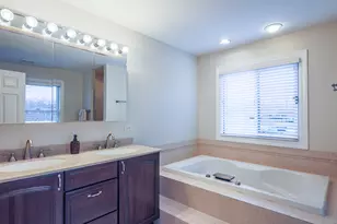 4308 Birch Dr, Gurnee, IL 60031 - Photo 24