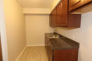 1040 W Hollywood Ave, Chicago, IL 60660 - Photo 4