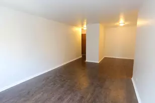 1040 W Hollywood Ave, Chicago, IL 60660 - Photo 14