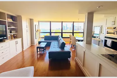 360 E Randolph Street #2002, Chicago, IL 60601 - Photo 4