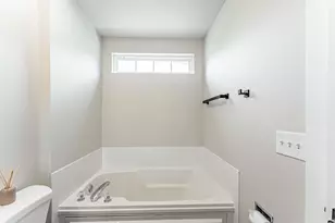 307 Abington Woods Dr, Aurora, IL 60502 - Photo 26