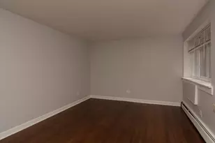 1040 W Hollywood Ave, Chicago, IL 60660 - Photo 6