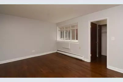 1040 W Hollywood Avenue #320, Chicago, IL 60660 - Photo 10