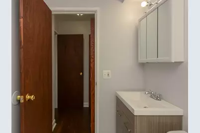 1040 W Hollywood Avenue #320, Chicago, IL 60660 - Photo 18