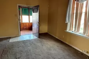 10026 S Indiana Ave, Chicago, IL 60628 - Photo 10