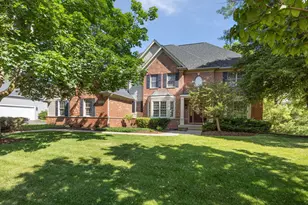 40W082 Fox Mill Blvd, Saint Charles, IL 60175 - Photo 1