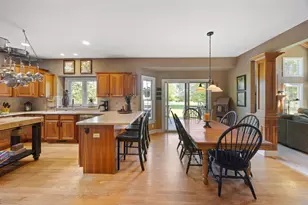 40W082 Fox Mill Blvd, Saint Charles, IL 60175 - Photo 12