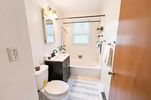 231 River Dr, Dekalb, IL 60115 - Photo 10