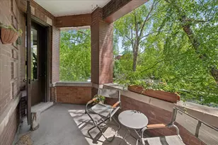 4258 N Winchester Ave, Chicago, IL 60613 - Photo 10
