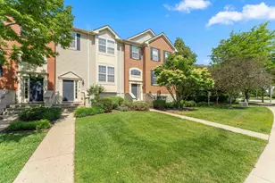 758 Lambert Ln, Bartlett, IL 60103 - Photo 6