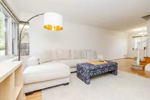 7535 Kenton Ave, Skokie, IL 60076 - Photo 4