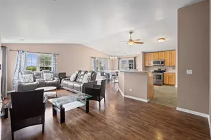 5012 Norwalk Ct, Plainfield, IL 60586 - Photo 2