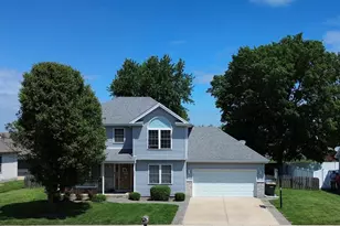 230 E Big Timber Dr, Coal City, IL 60416 - Photo 2