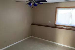 1066 Foxworth Blvd, Lombard, IL 60148 - Photo 18