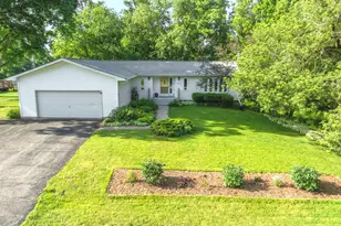 7605 Ash Dr, Wonder Lake, IL 60097 - Photo 1