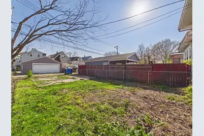 1327 W 72nd Place, Chicago, IL 60636 - Photo 18