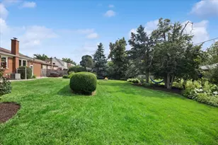 1300 Evers Ave, Westchester, IL 60154 - Photo 18