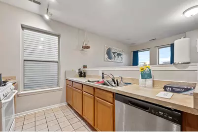 915 S Kedzie Avenue, Chicago, IL 60612 - Photo 18