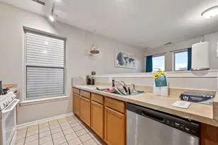 915 S Kedzie Ave, Chicago, IL 60612 - Photo 18