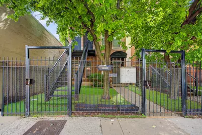 915 S Kedzie Avenue, Chicago, IL 60612 - Photo 2