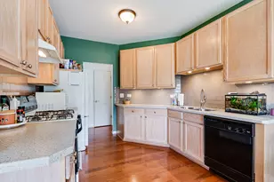 1851 Wisteria Dr, Aurora, IL 60503 - Photo 10