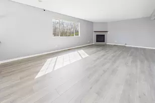695 Cassandra Ln, University Park, IL 60484 - Photo 12