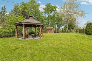 914 N Elmhurst Rd, Prospect Heights, IL 60070 - Photo 24