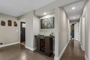 914 N Elmhurst Rd, Prospect Heights, IL 60070 - Photo 4