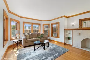 6017 N Austin Ave, Chicago, IL 60646 - Photo 4