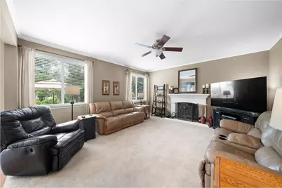 853 Prairie Crossing Drive, Yorkville, IL 60560 - Photo 16