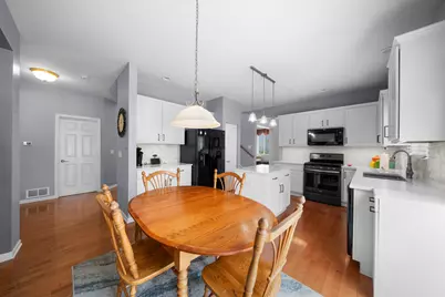 853 Prairie Crossing Drive, Yorkville, IL 60560 - Photo 12