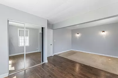 11319 S Green Bay Avenue, Chicago, IL 60617 - Photo 18