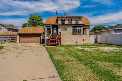 11319 S Green Bay Avenue, Chicago, IL 60617 - Photo 1