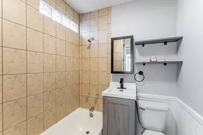11319 S Green Bay Avenue, Chicago, IL 60617 - Photo 10