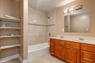 4938 S King Dr, Chicago, IL 60615 - Photo 10